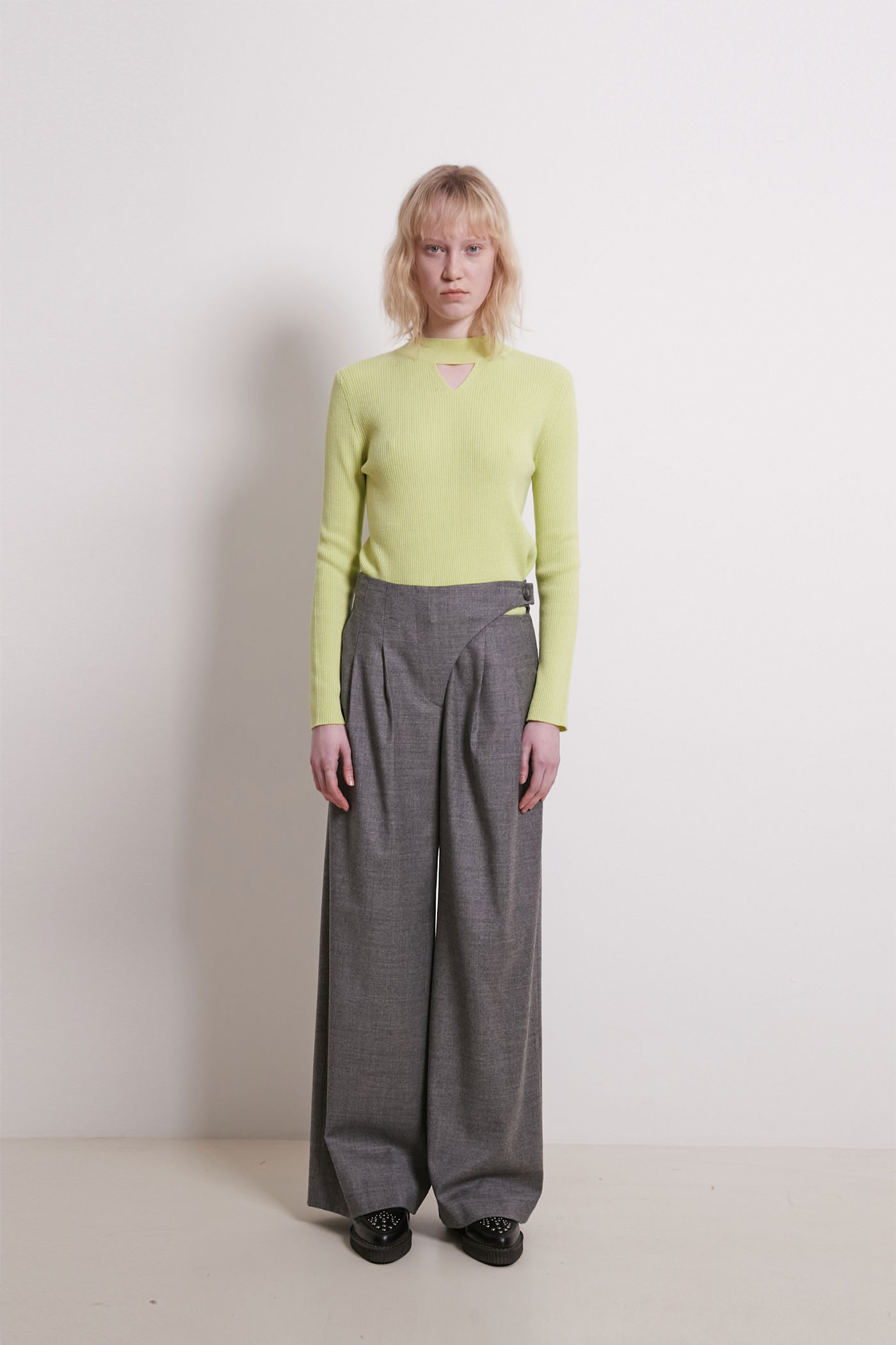 Waist Cut-Out Detailed Trousers_GY