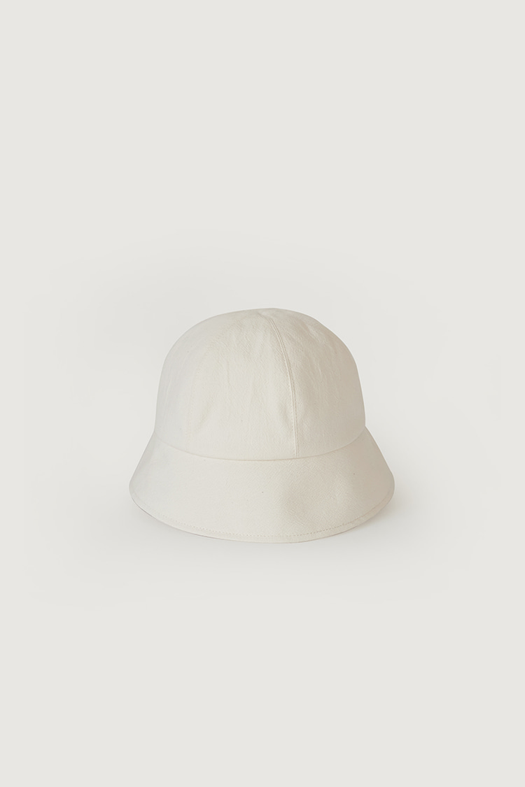 BUCKET HAT OFF WHITE