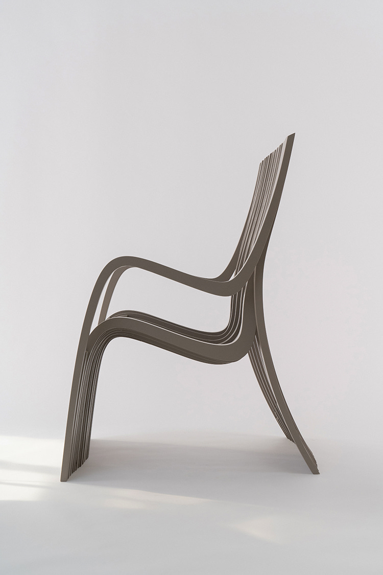 2020 CONTRAST CHAIR