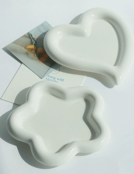 ceramic decorative tray