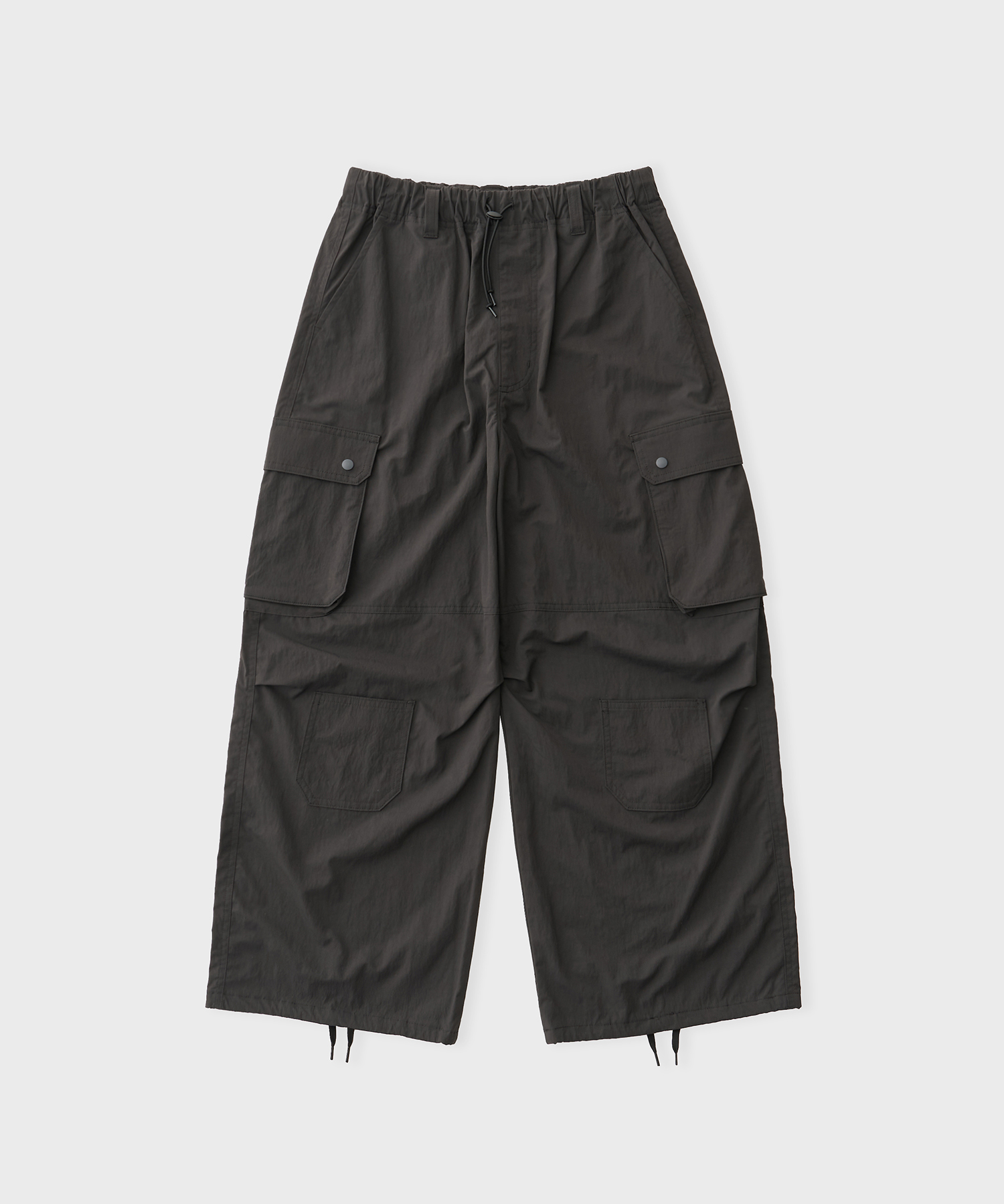 Nylon Cargo Pants (Sumi)