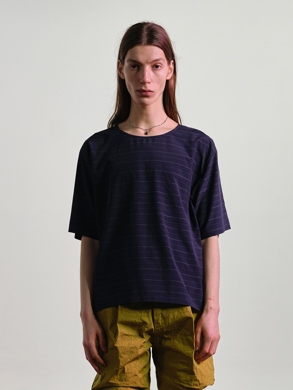 STRIPED WOVEN S/S TOP NAVY