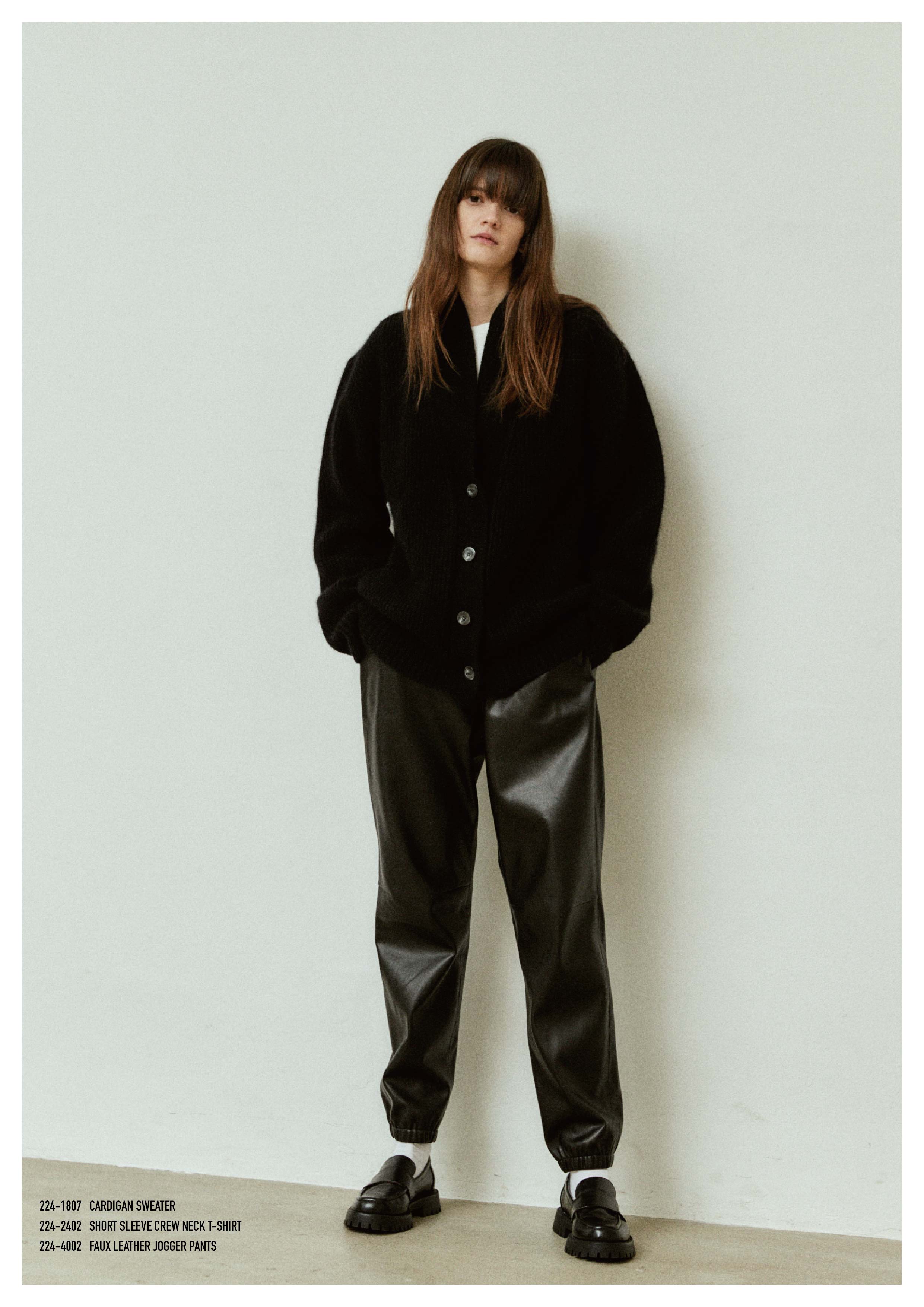 FW22 LOOKBOOK page 04