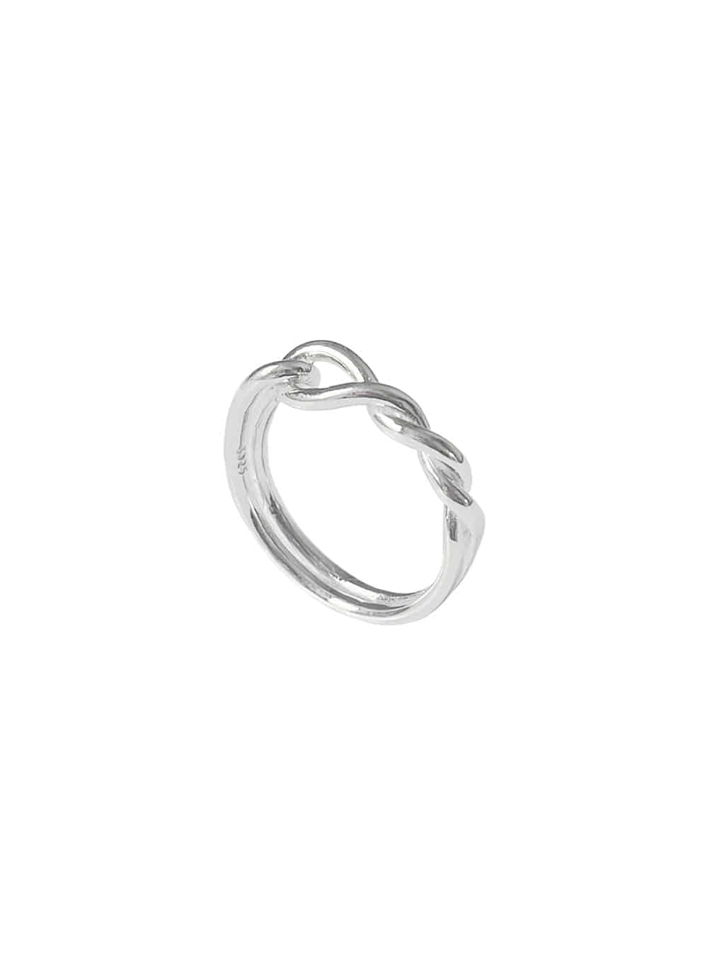 Front twist ring