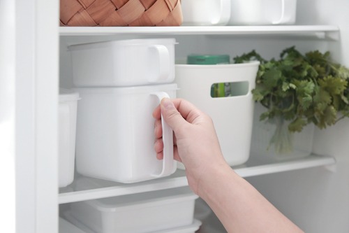 NEW 화이트 손잡이 찬통 밀폐 보관용기 냉장고용기 양념통