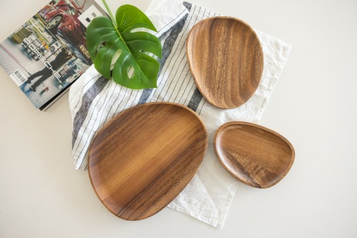 Acacia Wood Egg Plate