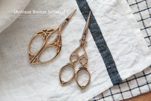 antique bronze scissors