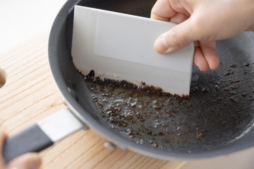 Frying Pan Pot Dish Scrapper