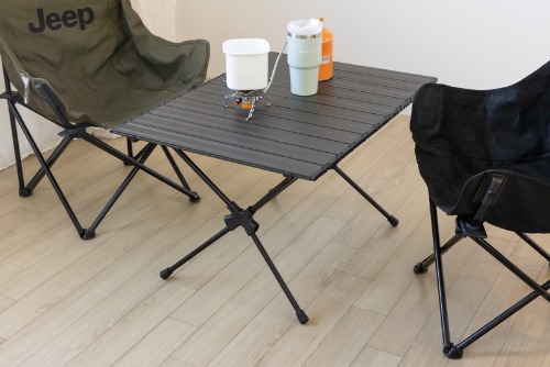 [Quick start] Aluminum lightweight camping table.