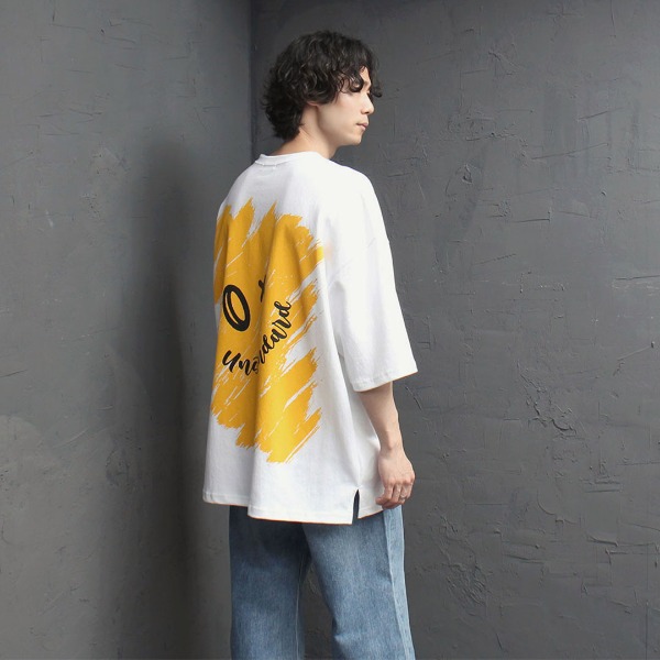 Yellow Smile Painting Oversized Fit Tee 3784