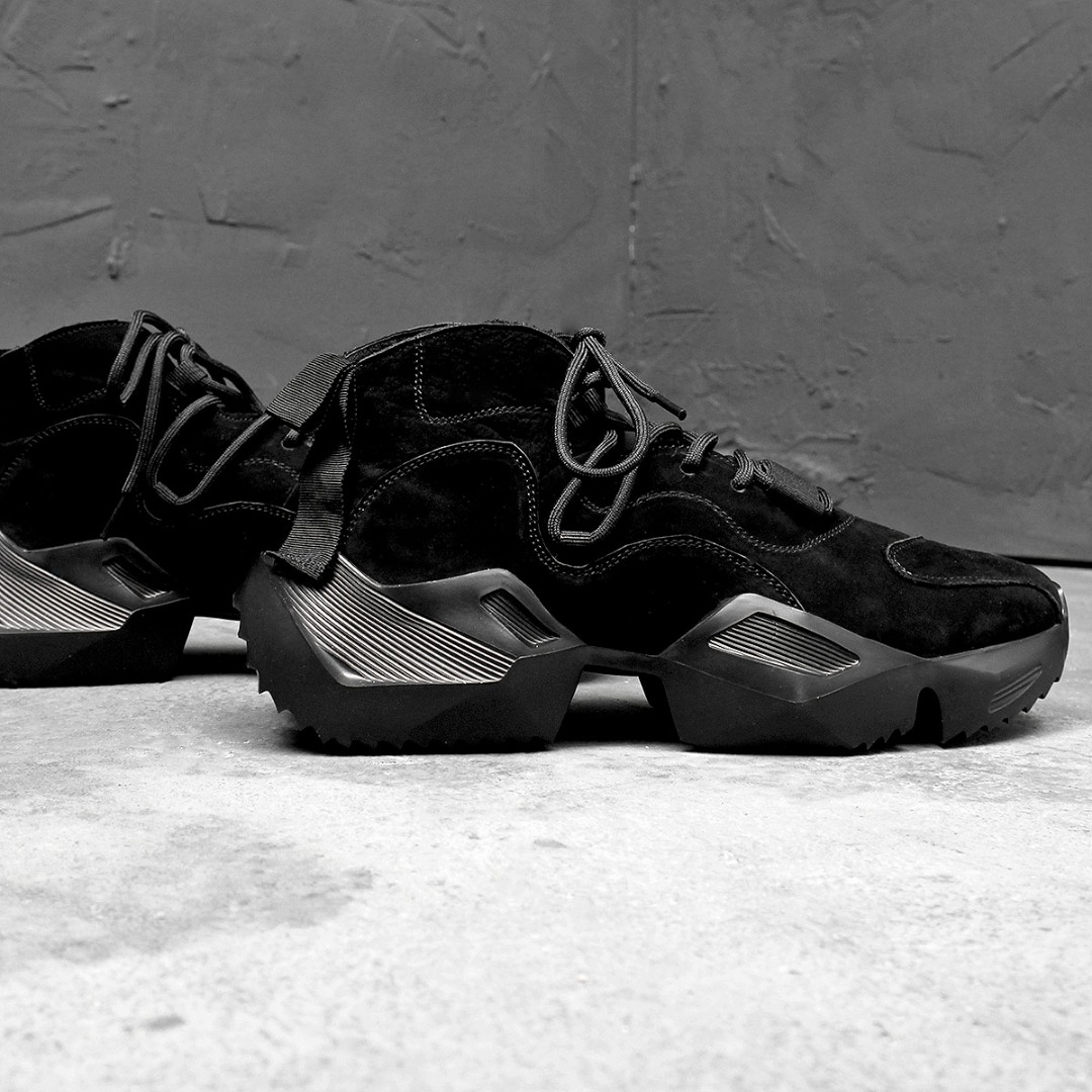 Split Sole Suede Leather Runner Sneakers 101
