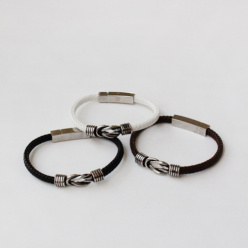 Moebius Leather Bracelet