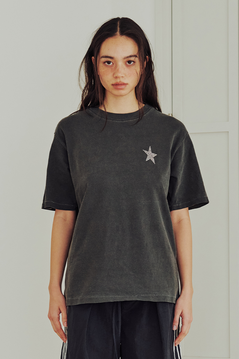Twinkle Lettering T-shirt (CHARCOAL)
