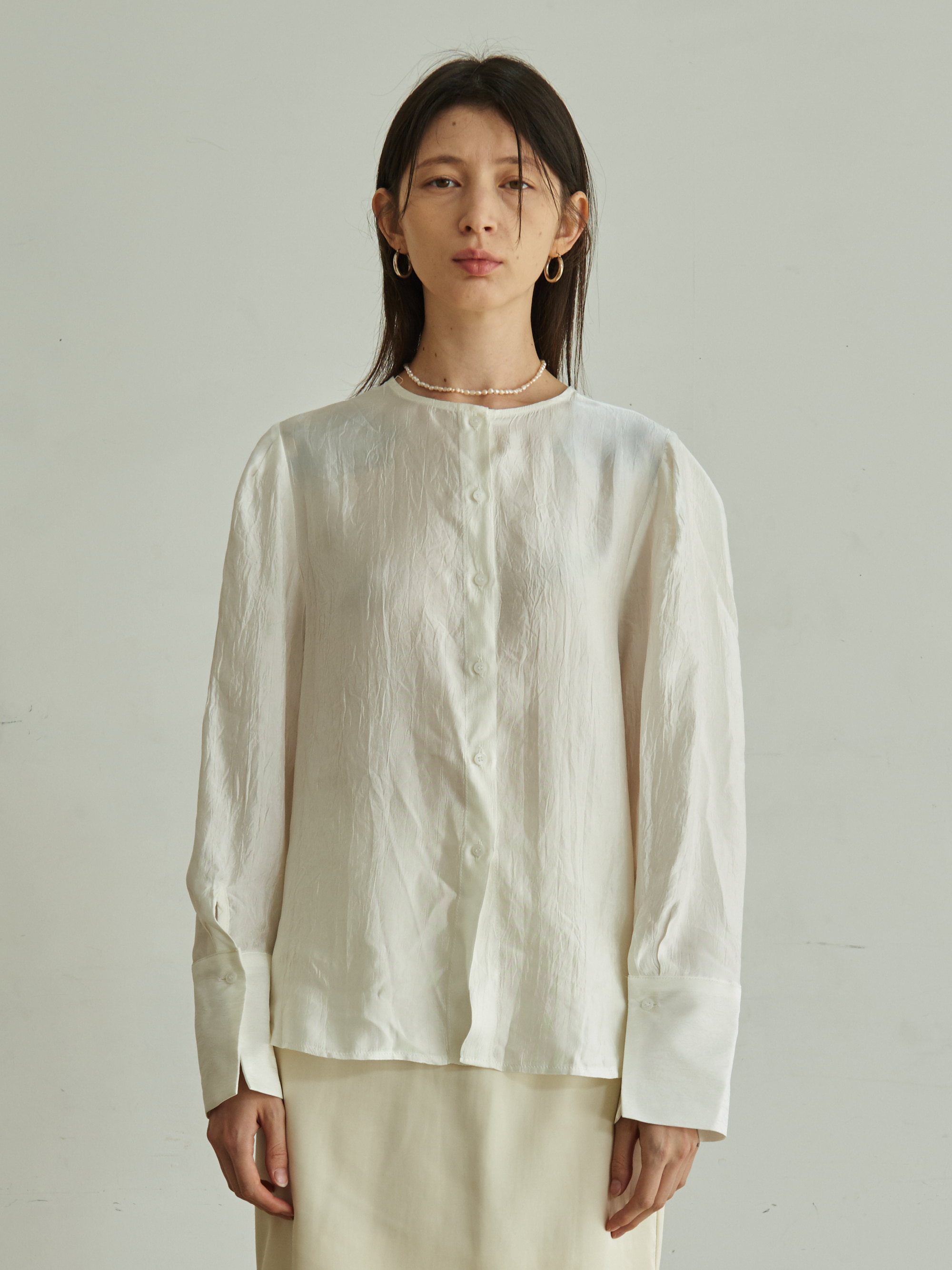 WIDE CUFF BLOUSE (IVORY)