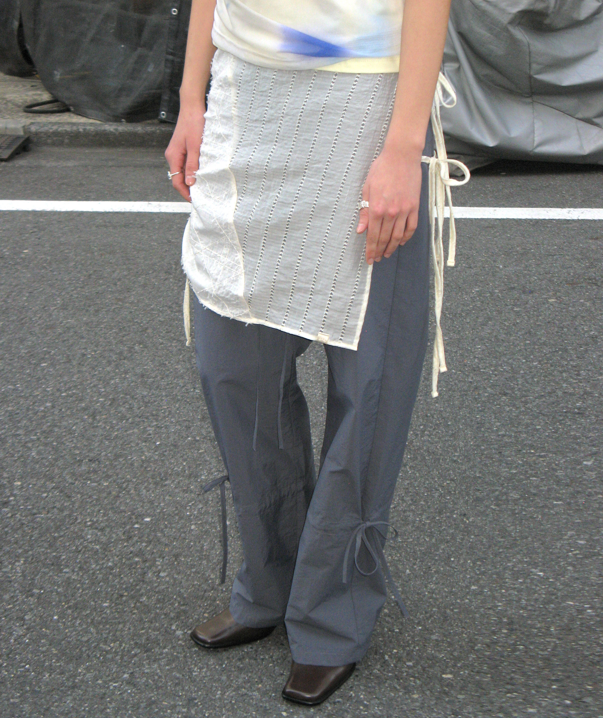 Shirring Strap Wrap Skirt [Ivory]