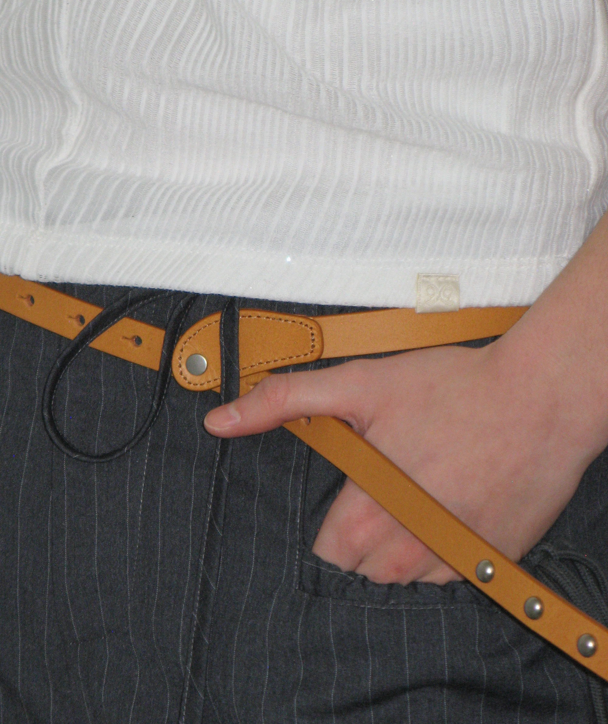 [5/24 예약발송] Leather Rivet Belt [Brown]