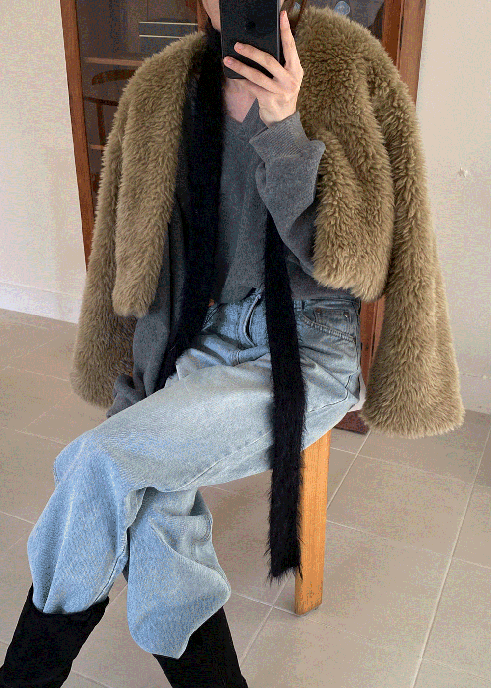 Mad crop fur jacket