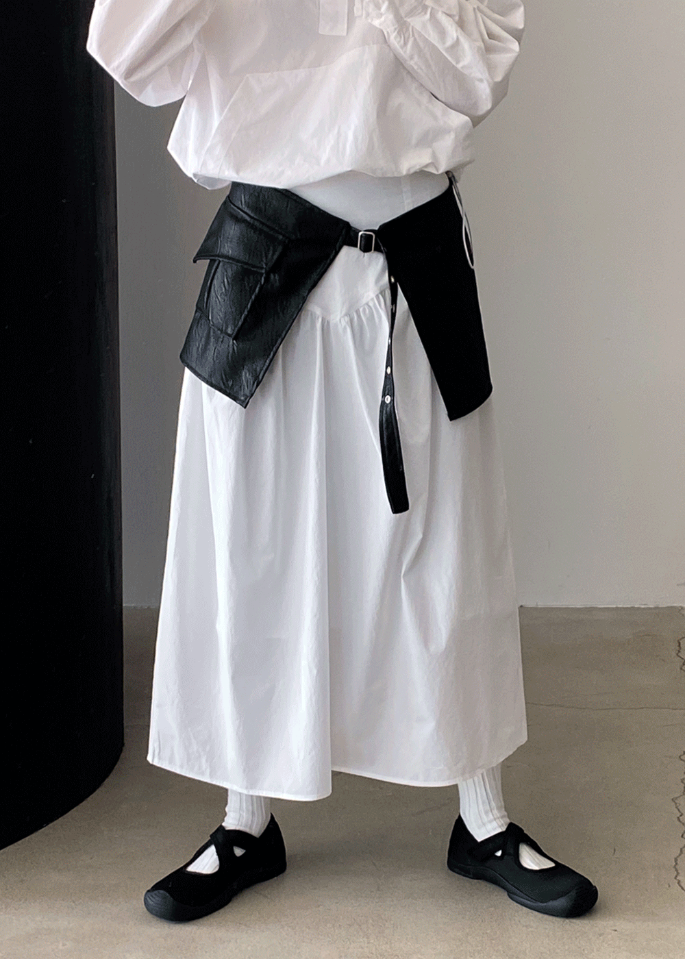 Leather belt skirts
