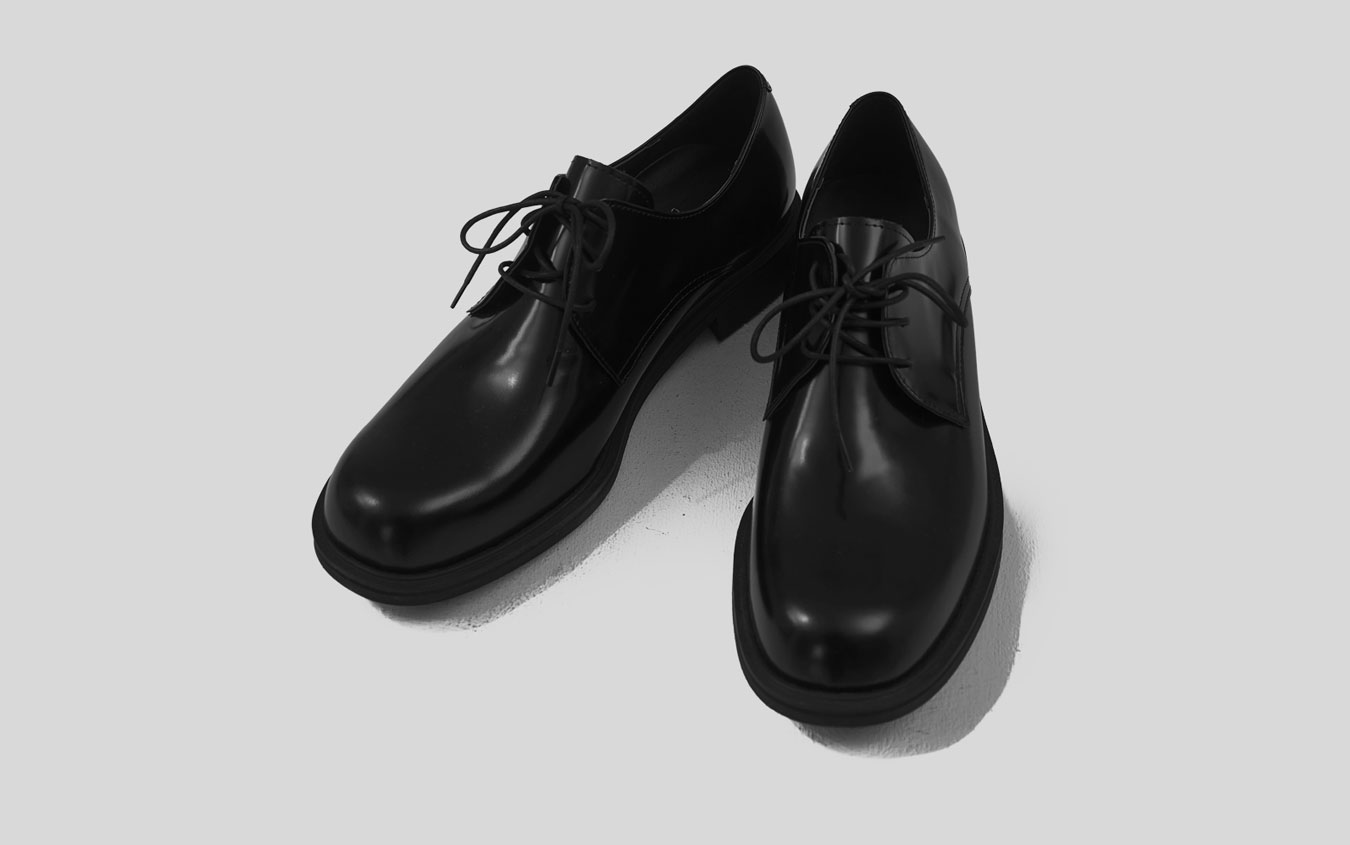 Rounded Square Toe Lace-Up Shoes(Black)