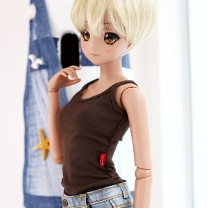 SD13 GIRL &amp; Smart Doll String Sleeveless - Brown