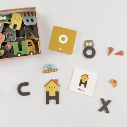 [이응이] 알파벳 자석 놀이 - 유아 자음 모음 동물 탈것 교구 글자 퍼즐 장난감