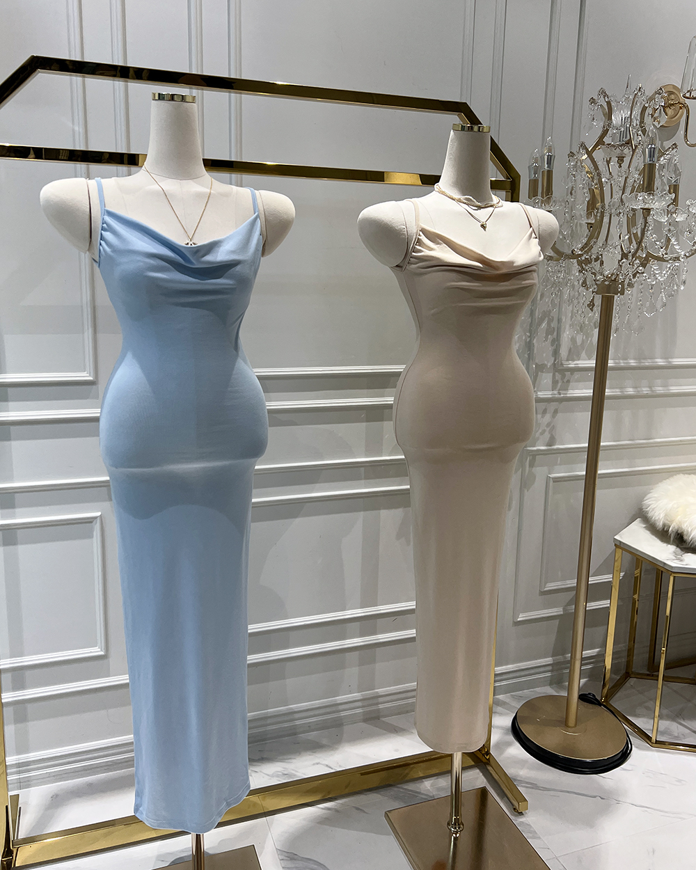 [Sleeveless Dress / Long Dress] Glamorous Turtleneck Slit Dress - [3 colors]