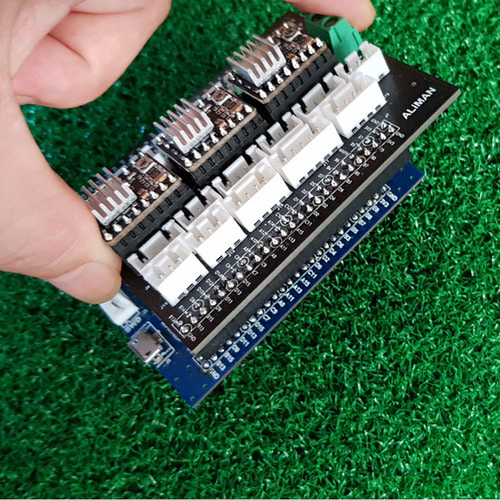 STM32 H750 개발보드와 Step Motor와 Shield Board 3종