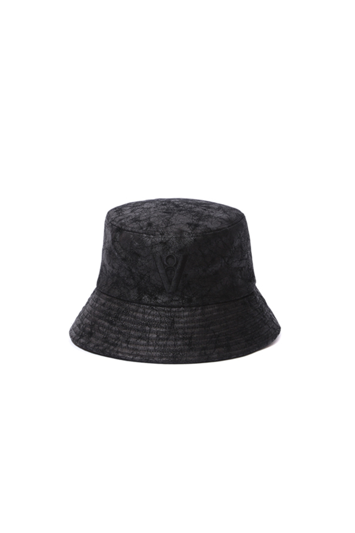 CRACK LEATHER BUCKET HAT (BLACK)