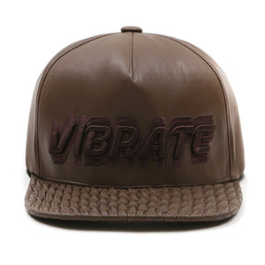 VIBRATE - SIGNATURE NAME (leather brown)