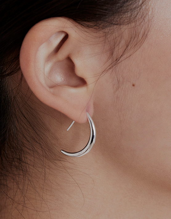 Crescent Moon Silver Earrings