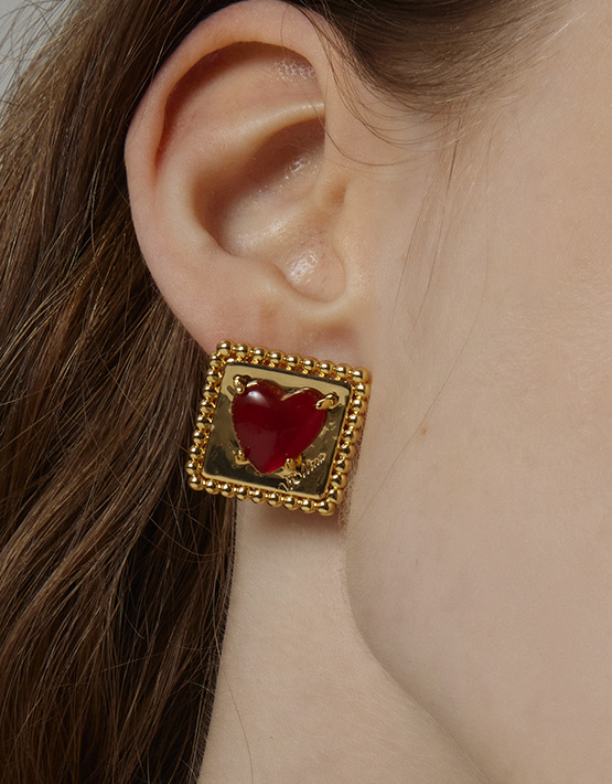 Square Heart Earrings_Gold