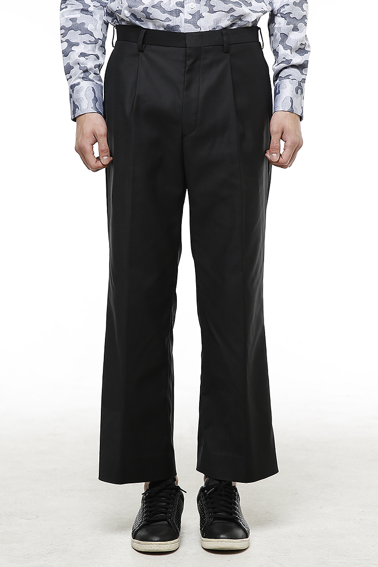[206 HOMME]2020 S/S NEW COLLECTIONWIDE FIT BLACK PANTS(BT-105)