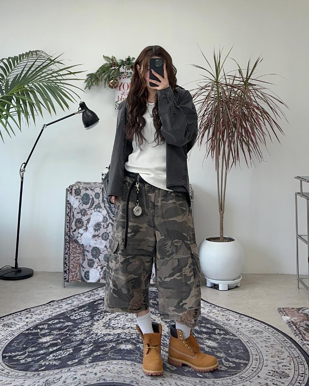 【SATIIIZ】Mikan Vintage Camo Bermuda Pants Vine Camo Bermuda Pants - satiiiz