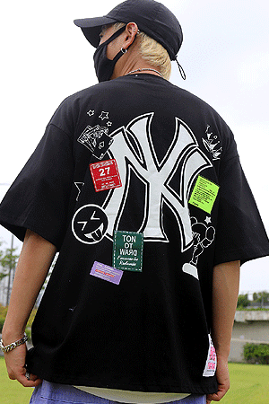 NY 멀티 패치 루즈핏 티셔츠