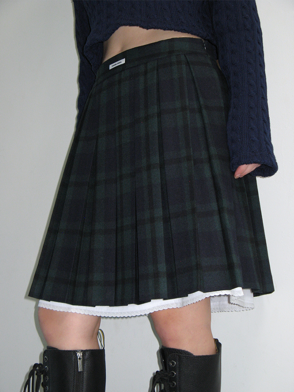 スカート crank Layered Wool Pleated Skirt CHECK LAYERED WOOL PLEATS SKIRT_NAVY - CRANK