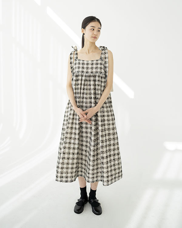 [nature] clover dress (open, 단독 주문 시 선발송)