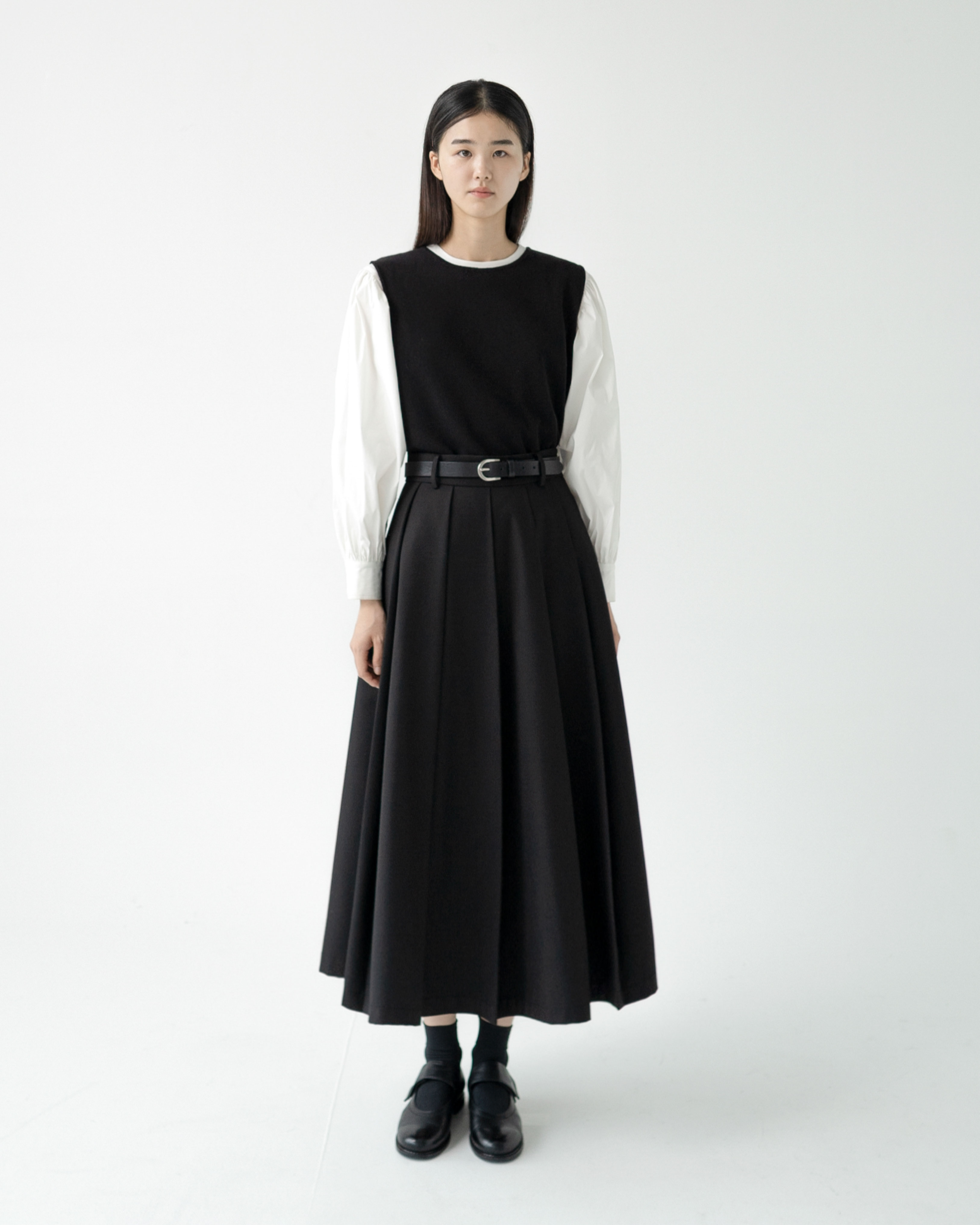 classic pleats skirt (10/4 pm12:00 m size open, 10/18 순차 출고 예정)