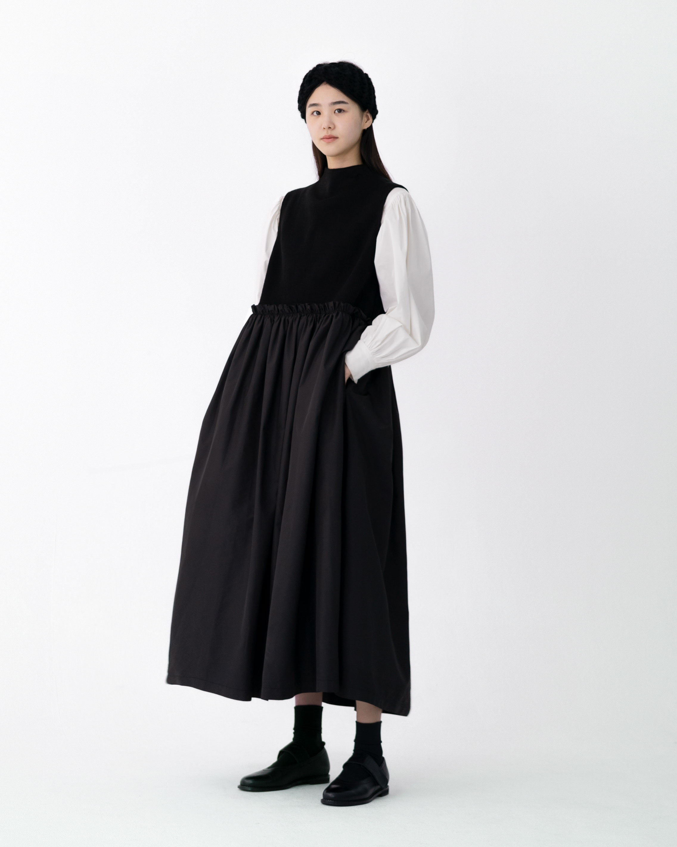 sleeveless knitted dress (m size open, 단독 주문 시 선발송)