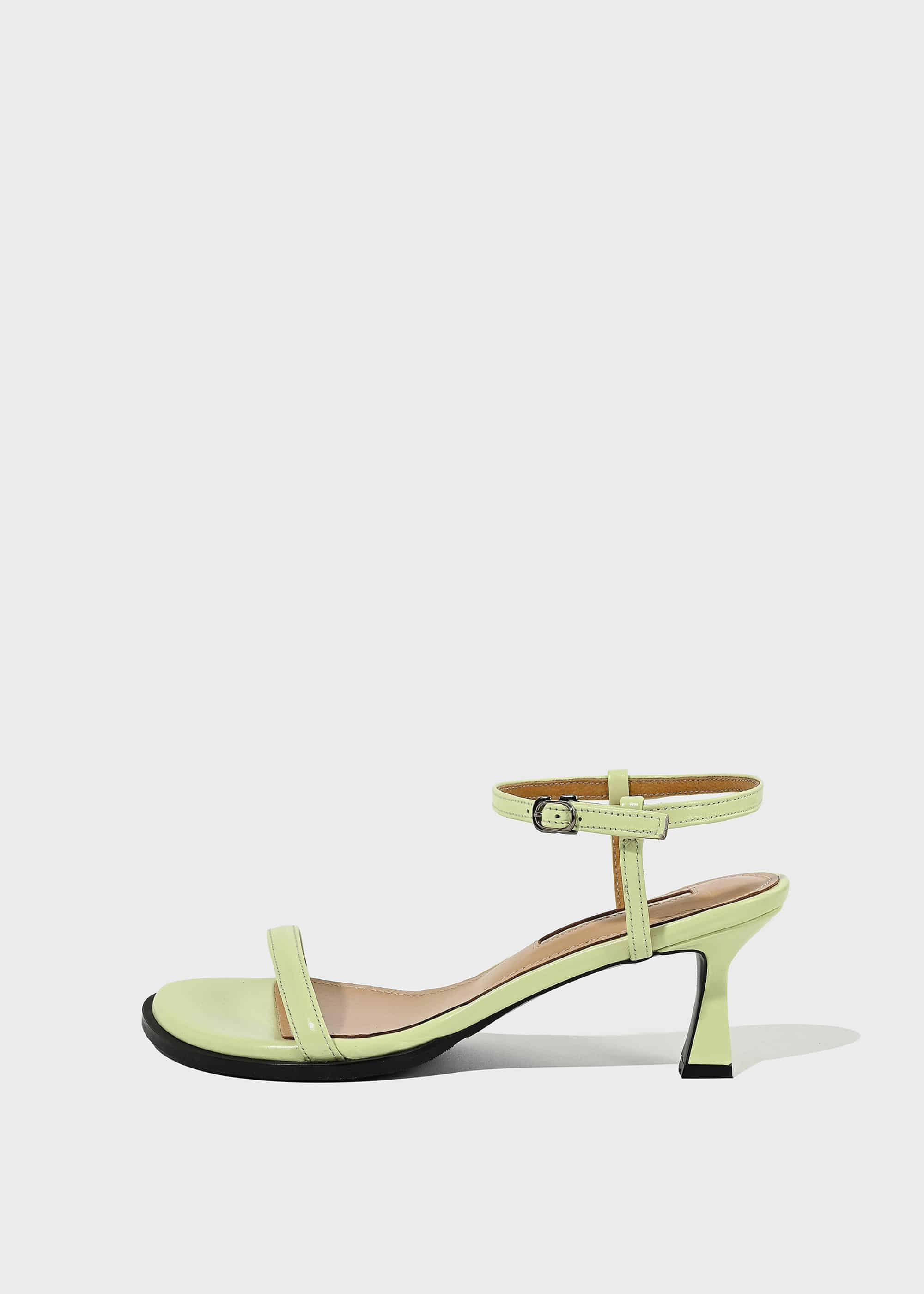 [NEW] ROOMY SANDAL - ESSENTIAL [C3S14 GN]