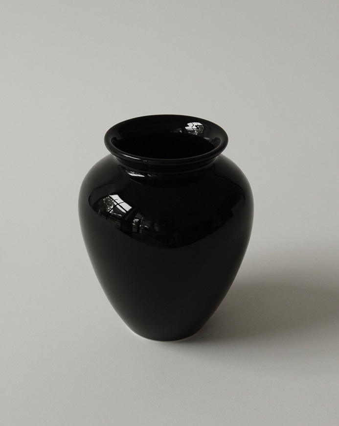 Jar Vase · Onyx · Small