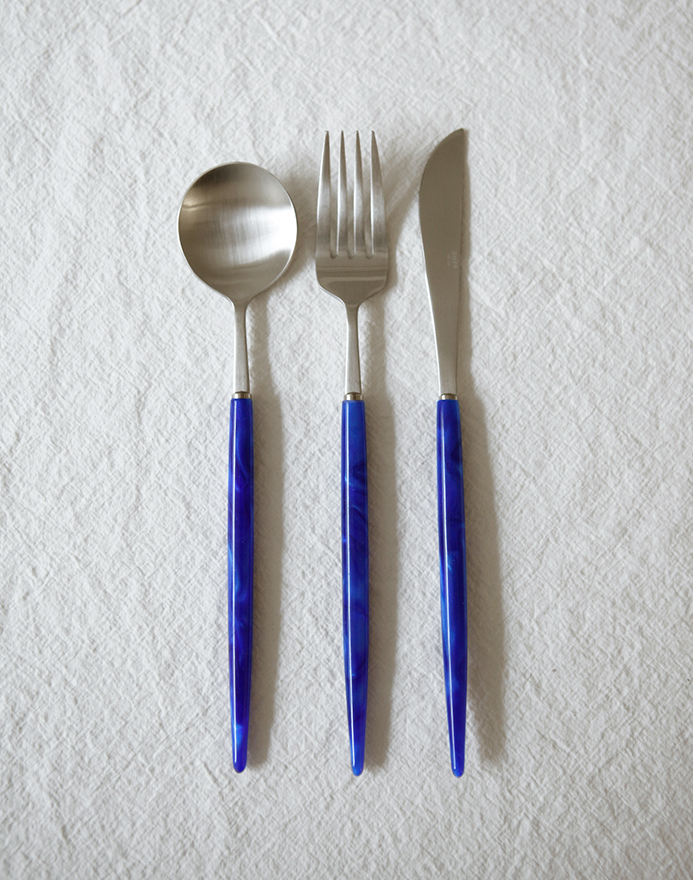 Jade Pattern Dinner Cutlery Set · Blue