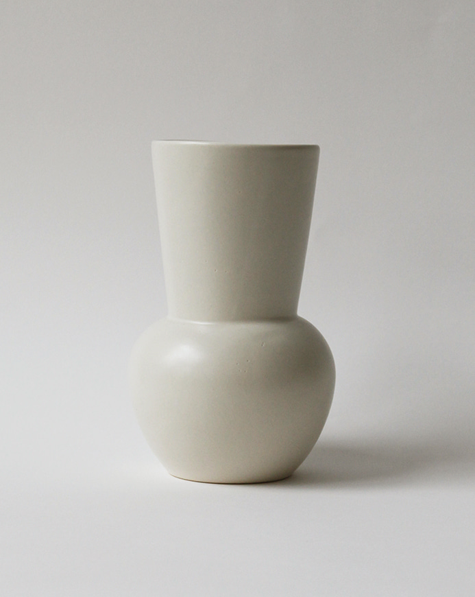 Plain Vase · Fog · Large