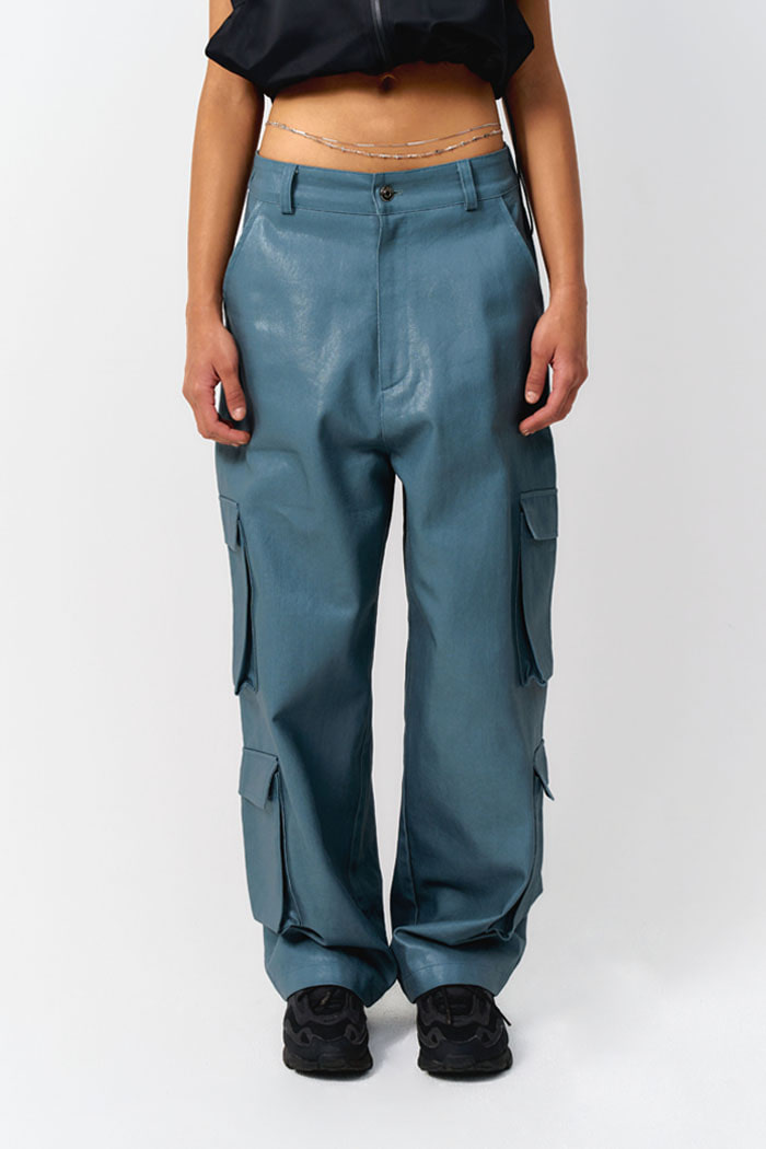 CARGO COATED JEANS BLUE
