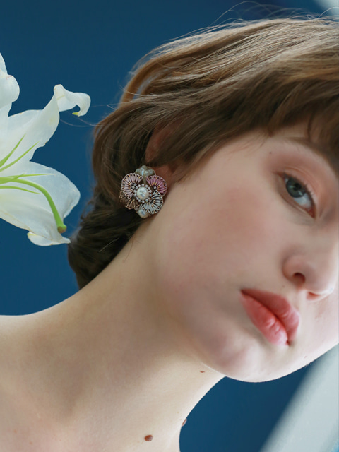 tamiya flower earring