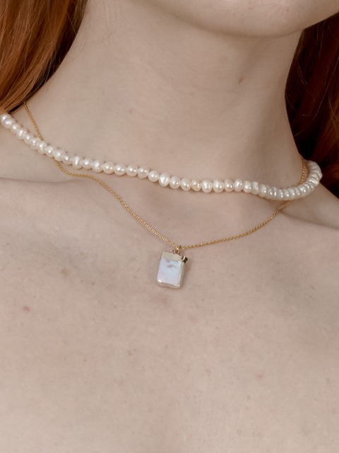 square layered pearl