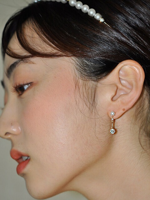 CORIN earring