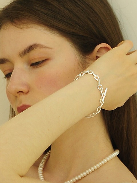 pani silver bracelet