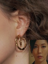EASY Double  earring (배우 김소현 착용 제품)