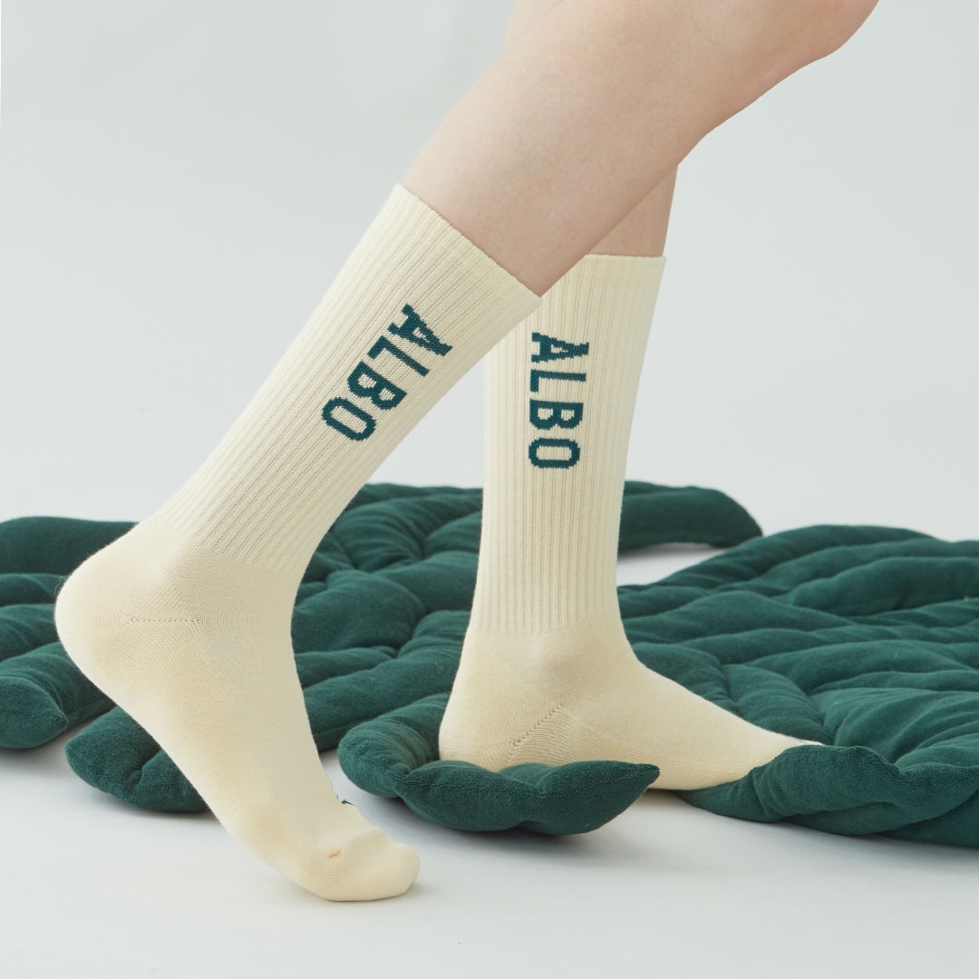 TKT004 TUKATA X SOCKSTAZ daily typography socks (albo)